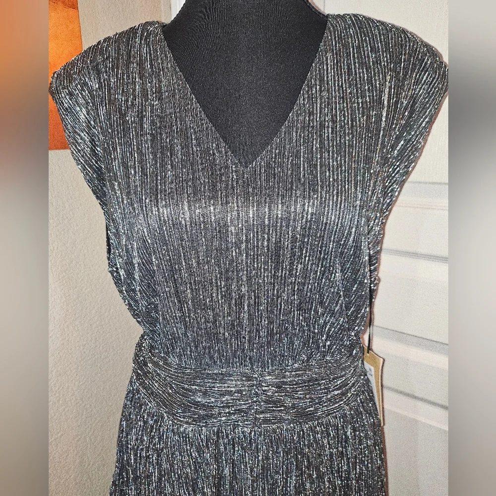 NWT Halogen Metallic Silver And Black Midi Dress